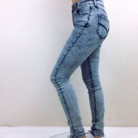 🎈 Bullhead Acid Washed Skinny Jean Jeggings # 107 - Picture 3 of 7